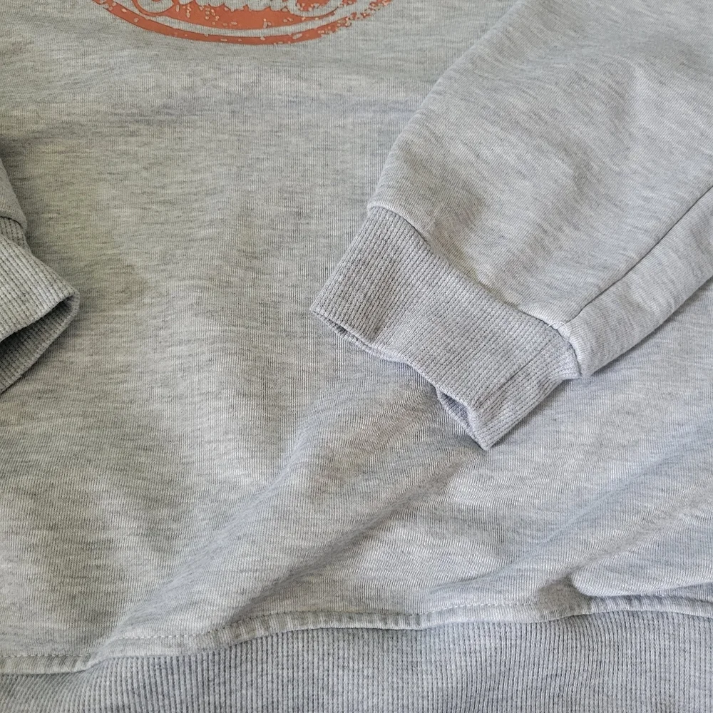 1970 Gray Sweatshirt Womens Size 3XL Graphic Design - Picture 3 of 7